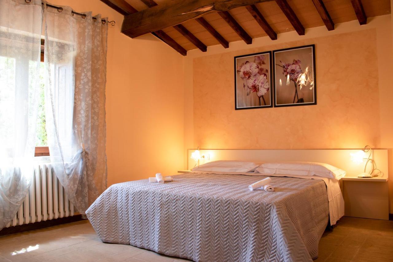 Casale San Sabino Hotel Сполето Екстериор снимка